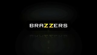 Cheering Chesticles With Alexis Ford, Courtney Cummz, Tommy Utah - Brazzers