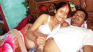 Rinki, my wife caught my land and sucked it a lot, Indian housewife