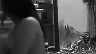 Babu Maine Le Liya Pura Lund Apni Fuddi Me Cheating Wife Fuck by Servant When Husband on Video Call