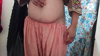 Pakistani Tailor Milk From His Busty Lady Customer Before Fucking Her Ass