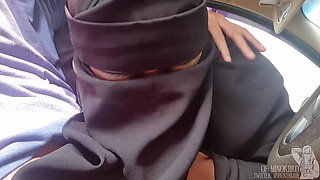 Black Hijab Minokiiko Blowjob in Car