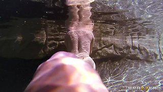Underwater Diamond With Diamond Kitty, Danny D - Brazzers