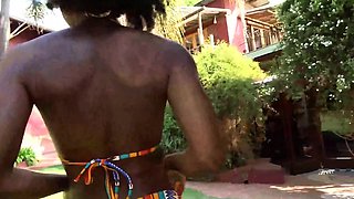 Fucking my hot African girlfriend in the backyard jungle