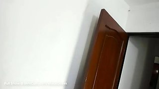 Big Butt Beauty Rides Sybian to Multiple Intense Orgasms