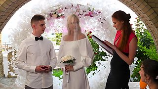 Slutty bride fucked by the best man before the wedding