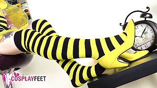 Bee's long legs scene by Cosplay Feet
