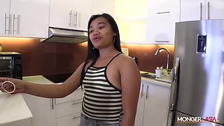 Chubby Filipina Girl Swallows Huge Dick Before Wild