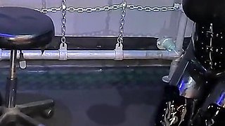 Service Gimps Put to Work