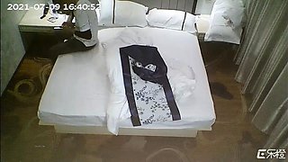 Horny fat arab housewife fingered on amateur hidden cam
