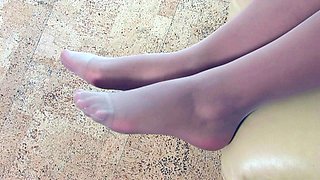 Black Amateur Explore Hot Foot Fetish