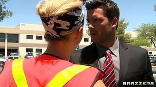 Cat Calling Cooch With Ramon Nomar, Zoey Holiday - Brazzers