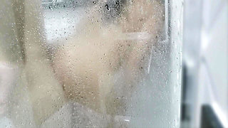 Mature Seduces 18 Years Old Boy to Fuck Her in the Shower
