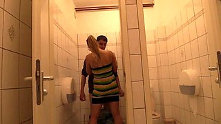 Blowjob at the Womans Toilette