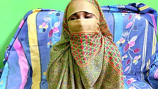 Fucking Pussy of Desi Sexy Bhabhi