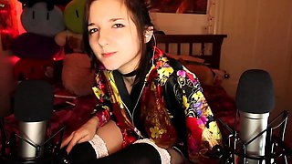 AftynRose ASMR - Legs and Feet Massage
