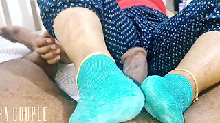 Stepsister Playing Feet Job With Her Stepbrother Dick