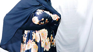 Muslim Hijabi Beautiful Housewife Fucking with Neighbor - With Clear Hindi Audio