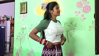 Indian Desi Stepmom hardcore fucking sex .. best Indian hard fucking porn video