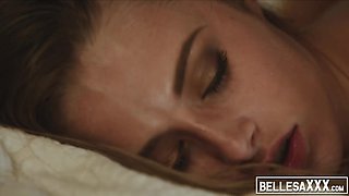 Pornstar Kyler Quinn fucked sideways after erotic deepthroat