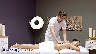 Sexy young Latina beauty with big ass Andreina Deluxe gets fucked deep