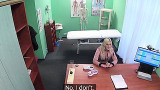 Fake Hospital Blonde patient gives blowjob