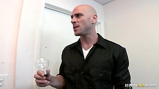 Fuck The Reviewers! With Johnny Sins, Charlee - Brazzers