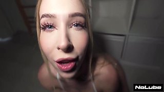 Seducing Her Neighbor