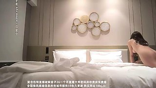 Xiaobao Flower HuntingChinese live broadcast Cute girl in black coat, she looks good in clothes, kneeling on the bed with oral sex, sitting on her body and squirming her waist: Big Tits, Blowjob  Amateur Porn