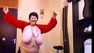 Big-Titted BBW Granny Dances on Webcam