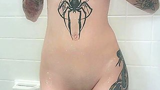 Real amateur teen plays with toys as she masturbates