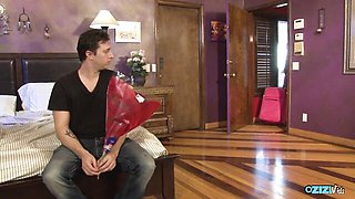 Zizi Vids - threesome porn