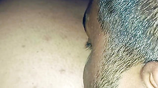 Multi-orgasmic pussy doesn't stop dripping while her clitoris is licked. Pussy eating close-up