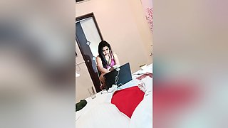Hot Video Of A Desi Girl