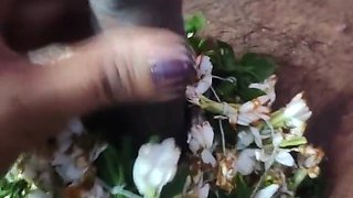 Marathi Aunty Handjob With Flowers To Her Stepbrother