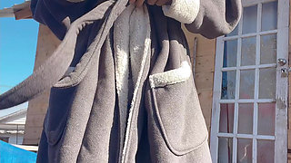 pussy pissing hot water out then she feel so good  she so cute girl