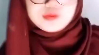Long Time No See with My Girlfriend Hijab Big Natural Breasts Horny Plug Pussy