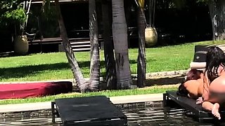Blowjob Threesome Babes Swallow Jizz