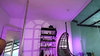 Depravated amateur blonde ass destroied