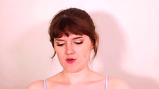 Super Horny Demi Gives Her Lover Sloppy Blowjob Before Bath