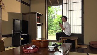 Sensual Drama Theater: an Obscene Incident with a Beautiful Proprietress at a Hot Springs Inn 3