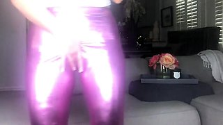 amateur amali2015 flashing ass on live webcam