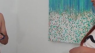 MILF Con Gusto Por El Colageno Descubre Que Tommy Santox El Hijastro De Su Mejor Amiga Y Se Lo Folla