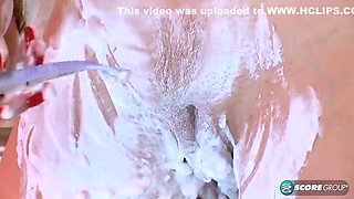 Paddle That Pussy! Shave That Pussy! Fuck That Pussy!