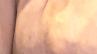 Rubbing the Clit Until I Cum