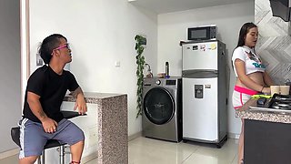 I Get Home From Work And See My Rich Stepdaughter Cleaning, I Get Horny While I See Her Ass And I End Up Putting My Penis In Her