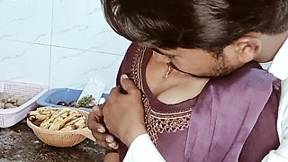 Kitchen Sex with Neighbor Bhabhi