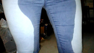 Userwish Piss in Jeans