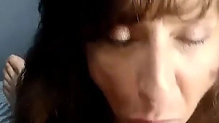 Sexy MILF Marie Passionately Sucking Juicy Finish