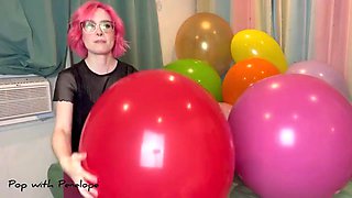 Nail and Air Pump Popping BIG Balloons! Tuftex, Cattex, Globos Payaso