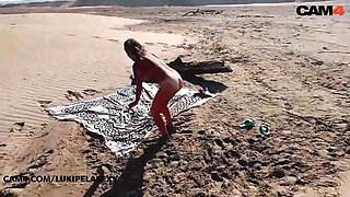 Amateur webcam couple! We Take You To The Beach! Relaxing Sex and Intense Orgasm  CAM4